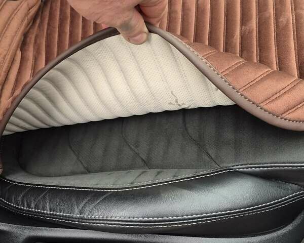 Черный Шкода Kodiaq, объемом двигателя 1.97 л и пробегом 213 тыс. км за 24700 $, фото 7 на Automoto.ua