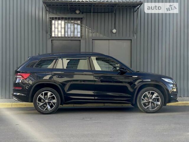 Чорний Шкода Kodiaq, об'ємом двигуна 1.97 л та пробігом 132 тис. км за 34499 $, фото 15 на Automoto.ua