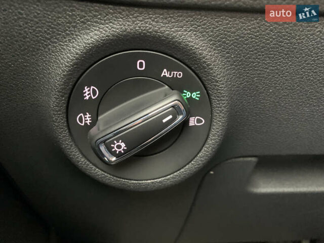 Чорний Шкода Kodiaq, об'ємом двигуна 1.98 л та пробігом 65 тис. км за 29100 $, фото 16 на Automoto.ua