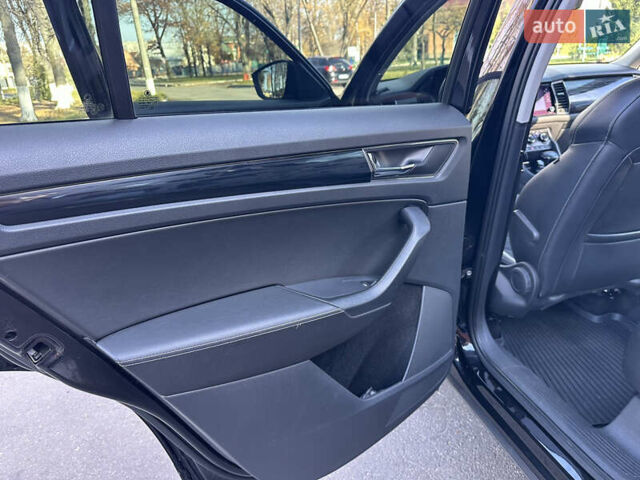 Черный Шкода Kodiaq, объемом двигателя 2 л и пробегом 169 тыс. км за 27000 $, фото 43 на Automoto.ua