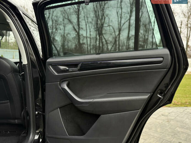 Черный Шкода Kodiaq, объемом двигателя 2 л и пробегом 167 тыс. км за 27999 $, фото 56 на Automoto.ua