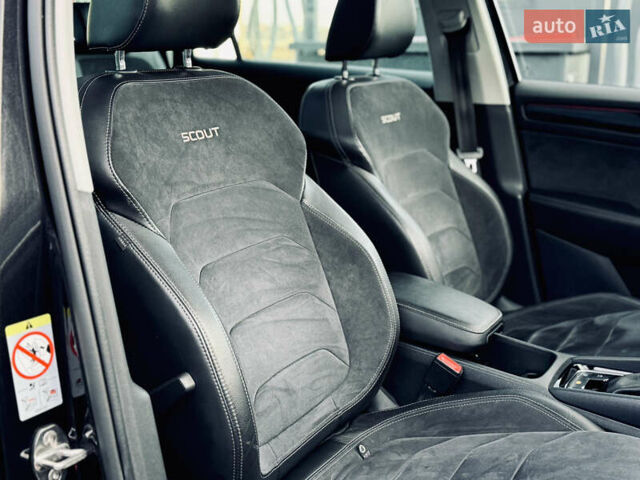 Чорний Шкода Kodiaq, об'ємом двигуна 1.97 л та пробігом 219 тис. км за 28999 $, фото 94 на Automoto.ua