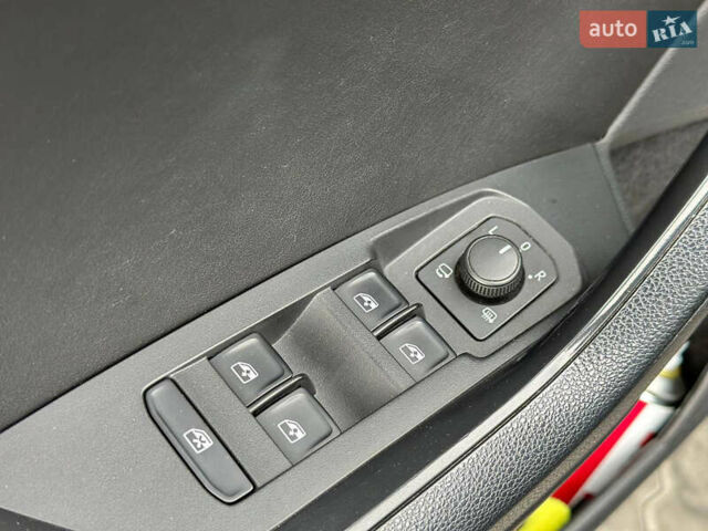 Шкода Kodiaq 2020 у Дніпро (Дніпропетровську) на Automoto.ua Чорний Шкода Kodiaq, об'ємом двигуна 1.97 л та пробігом 199 тис. км за 33999 $, фото 47 на Automoto.ua