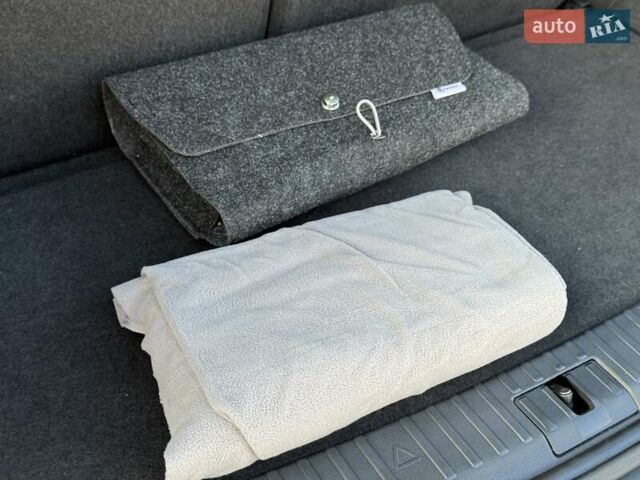 Черный Шкода Kodiaq, объемом двигателя 1.97 л и пробегом 185 тыс. км за 32800 $, фото 31 на Automoto.ua