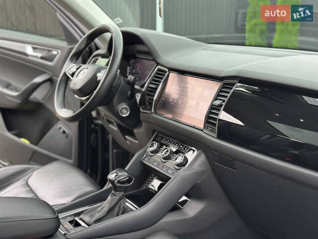 Шкода Kodiaq 2020 у Дніпро (Дніпропетровську) на Automoto.ua Чорний Шкода Kodiaq, об'ємом двигуна 1.97 л та пробігом 199 тис. км за 33999 $, фото 34 на Automoto.ua