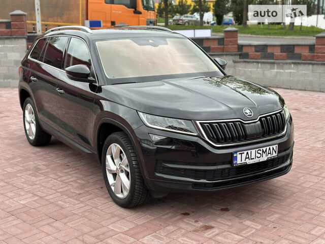 Черный Шкода Kodiaq, объемом двигателя 2 л и пробегом 150 тыс. км за 27950 $, фото 2 на Automoto.ua