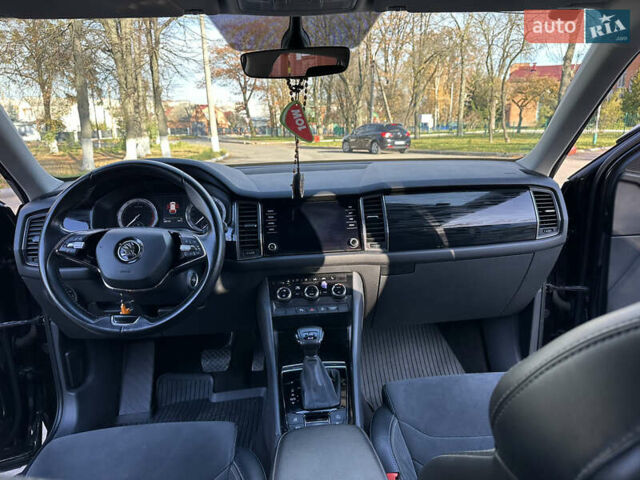Черный Шкода Kodiaq, объемом двигателя 2 л и пробегом 169 тыс. км за 27000 $, фото 39 на Automoto.ua