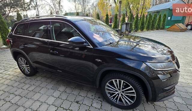 Черный Шкода Kodiaq, объемом двигателя 1.98 л и пробегом 90 тыс. км за 37500 $, фото 2 на Automoto.ua