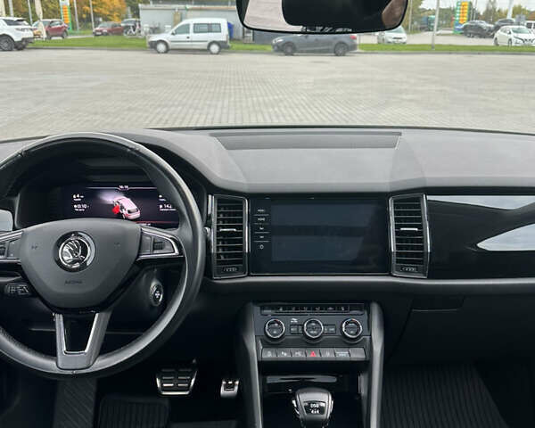 Чорний Шкода Kodiaq, об'ємом двигуна 1.97 л та пробігом 168 тис. км за 38800 $, фото 9 на Automoto.ua