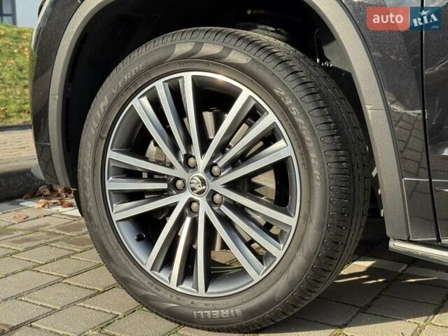 Черный Шкода Kodiaq, объемом двигателя 1.97 л и пробегом 185 тыс. км за 32800 $, фото 28 на Automoto.ua