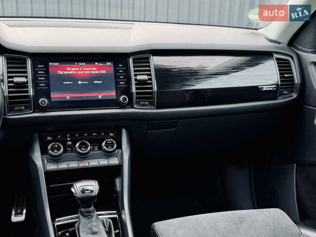 Чорний Шкода Kodiaq, об'ємом двигуна 1.97 л та пробігом 219 тис. км за 28999 $, фото 108 на Automoto.ua