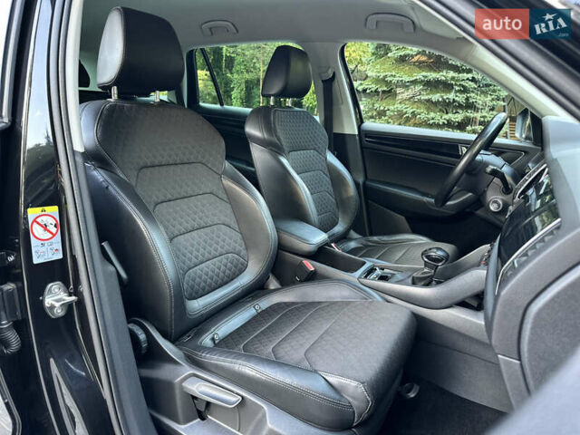 Черный Шкода Kodiaq, объемом двигателя 2 л и пробегом 198 тыс. км за 25900 $, фото 37 на Automoto.ua
