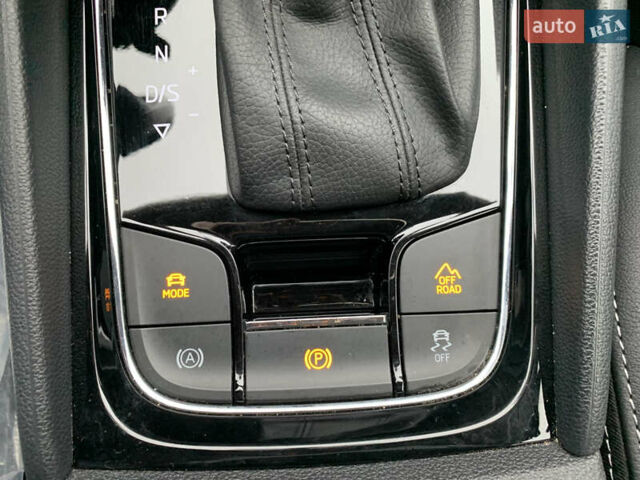 Чорний Шкода Kodiaq, об'ємом двигуна 1.98 л та пробігом 65 тис. км за 29100 $, фото 30 на Automoto.ua