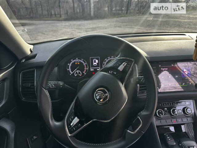 Чорний Шкода Kodiaq, об'ємом двигуна 2 л та пробігом 49 тис. км за 29000 $, фото 35 на Automoto.ua