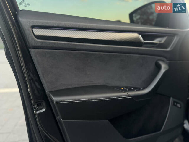Черный Шкода Kodiaq, объемом двигателя 1.97 л и пробегом 220 тыс. км за 30999 $, фото 21 на Automoto.ua