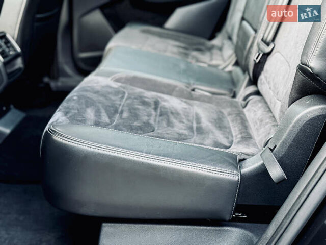 Чорний Шкода Kodiaq, об'ємом двигуна 1.97 л та пробігом 219 тис. км за 28999 $, фото 74 на Automoto.ua