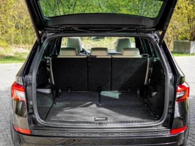 Черный Шкода Kodiaq, объемом двигателя 2 л и пробегом 56 тыс. км за 25000 $, фото 4 на Automoto.ua