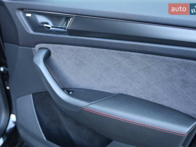 Черный Шкода Kodiaq, объемом двигателя 2 л и пробегом 185 тыс. км за 33999 $, фото 24 на Automoto.ua