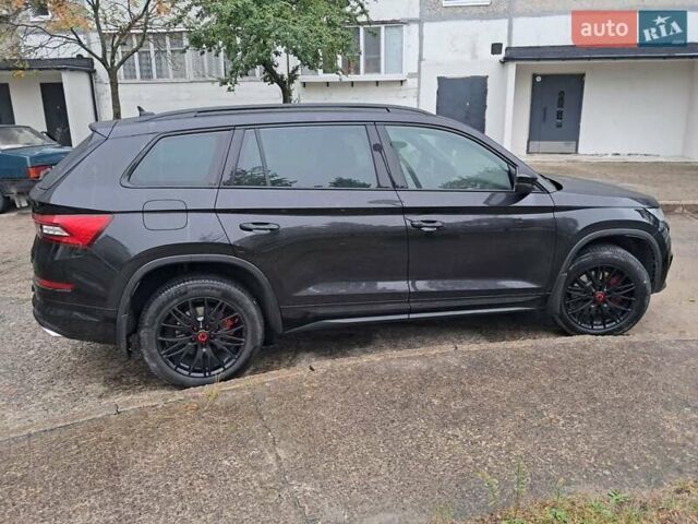 Черный Шкода Kodiaq, объемом двигателя 1.97 л и пробегом 208 тыс. км за 35700 $, фото 6 на Automoto.ua
