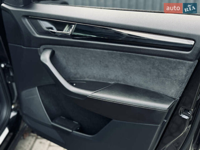 Чорний Шкода Kodiaq, об'ємом двигуна 1.97 л та пробігом 219 тис. км за 28999 $, фото 95 на Automoto.ua