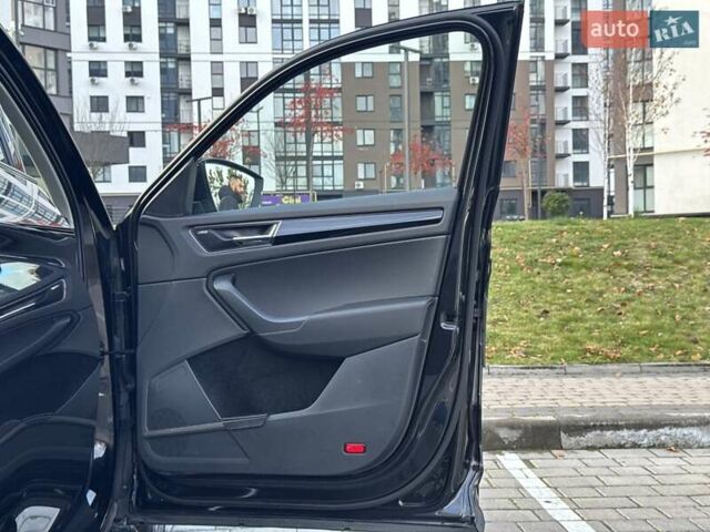 Черный Шкода Kodiaq, объемом двигателя 1.97 л и пробегом 185 тыс. км за 32800 $, фото 88 на Automoto.ua