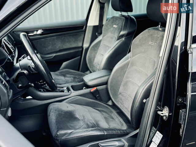Чорний Шкода Kodiaq, об'ємом двигуна 1.97 л та пробігом 219 тис. км за 28999 $, фото 61 на Automoto.ua