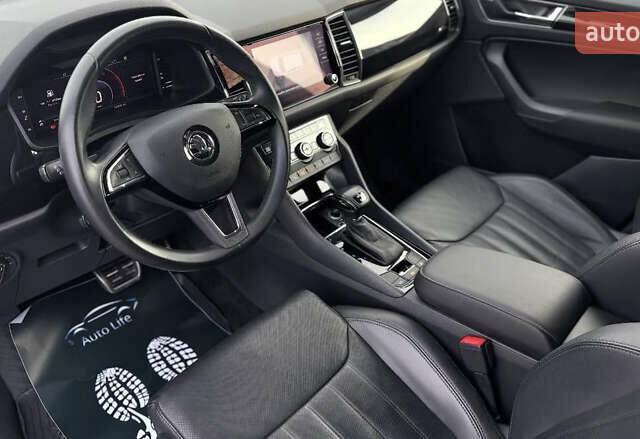 Черный Шкода Kodiaq, объемом двигателя 1.97 л и пробегом 179 тыс. км за 32500 $, фото 1 на Automoto.ua