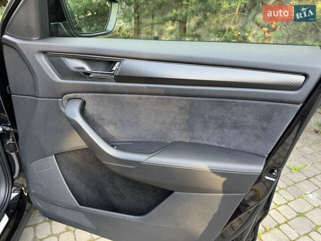 Черный Шкода Kodiaq, объемом двигателя 1.97 л и пробегом 229 тыс. км за 30800 $, фото 14 на Automoto.ua