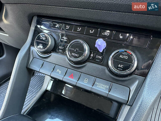 Черный Шкода Kodiaq, объемом двигателя 2 л и пробегом 169 тыс. км за 27000 $, фото 57 на Automoto.ua