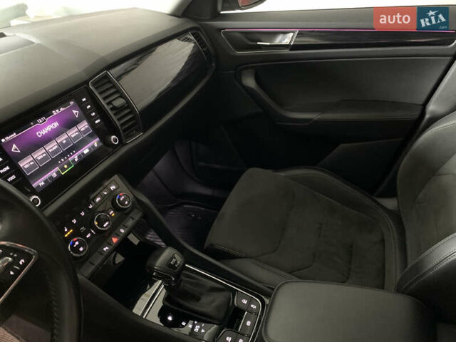 Чорний Шкода Kodiaq, об'ємом двигуна 1.98 л та пробігом 65 тис. км за 29100 $, фото 42 на Automoto.ua