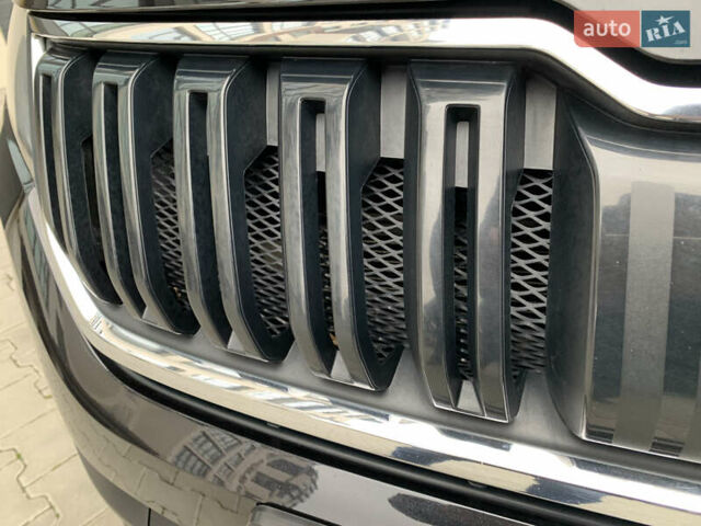Чорний Шкода Kodiaq, об'ємом двигуна 1.98 л та пробігом 65 тис. км за 29100 $, фото 10 на Automoto.ua