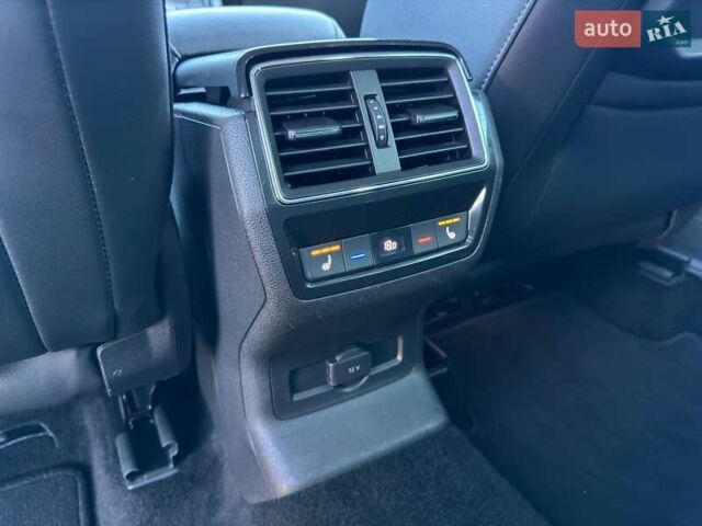 Шкода Kodiaq 2020 в Киеве на Automoto.ua Черный Шкода Kodiaq, объемом двигателя 2 л и пробегом 198 тыс. км за 33490 $, фото 48 на Automoto.ua