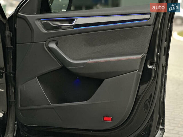 Черный Шкода Kodiaq, объемом двигателя 2 л и пробегом 148 тыс. км за 43800 $, фото 26 на Automoto.ua