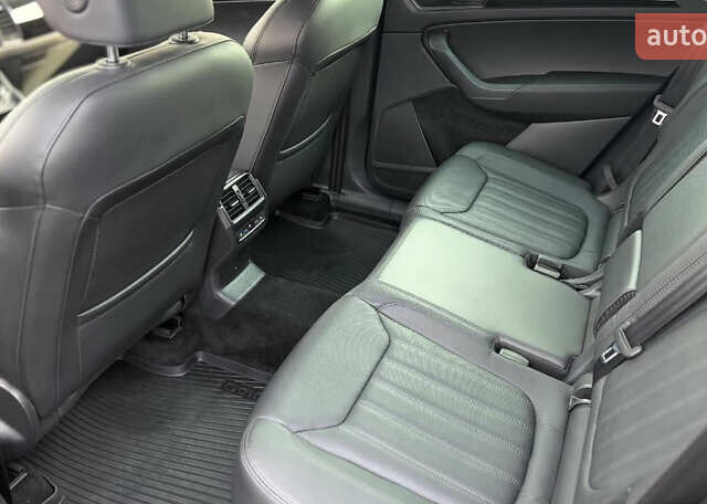 Чорний Шкода Kodiaq, об'ємом двигуна 1.97 л та пробігом 189 тис. км за 31500 $, фото 6 на Automoto.ua