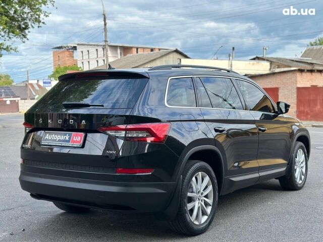 Черный Шкода Kodiaq, объемом двигателя 2 л и пробегом 150 тыс. км за 29290 $, фото 6 на Automoto.ua