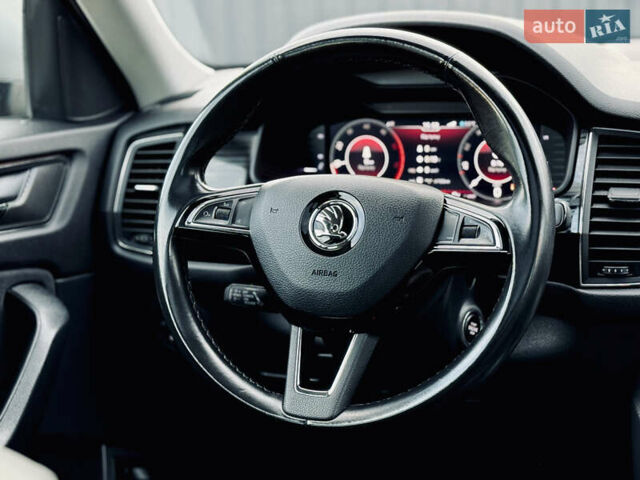 Чорний Шкода Kodiaq, об'ємом двигуна 1.97 л та пробігом 219 тис. км за 28999 $, фото 107 на Automoto.ua