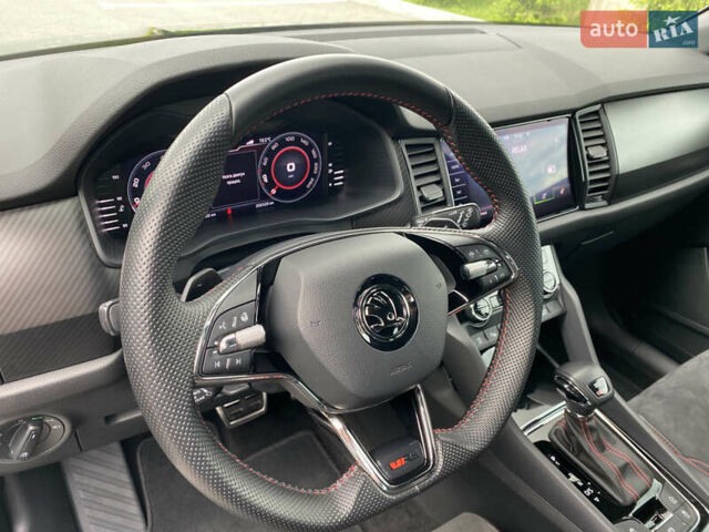 Черный Шкода Kodiaq, объемом двигателя 2 л и пробегом 198 тыс. км за 33499 $, фото 29 на Automoto.ua