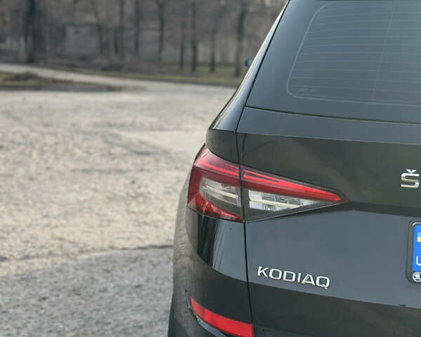 Чорний Шкода Kodiaq, об'ємом двигуна 2 л та пробігом 49 тис. км за 29000 $, фото 67 на Automoto.ua