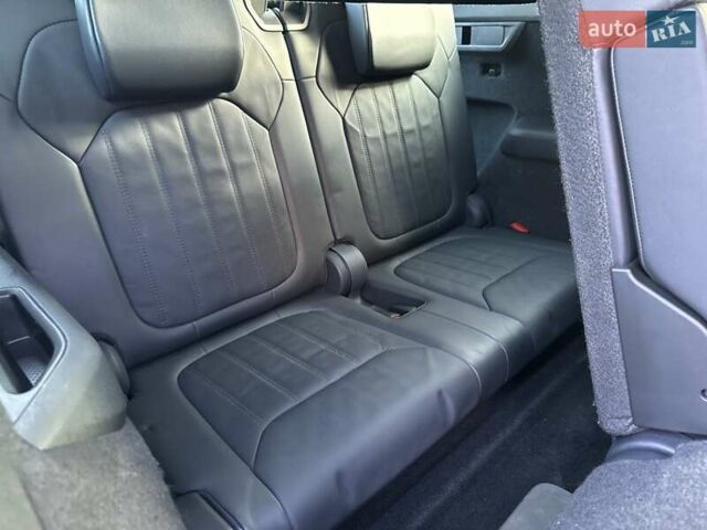 Черный Шкода Kodiaq, объемом двигателя 1.97 л и пробегом 185 тыс. км за 32800 $, фото 82 на Automoto.ua