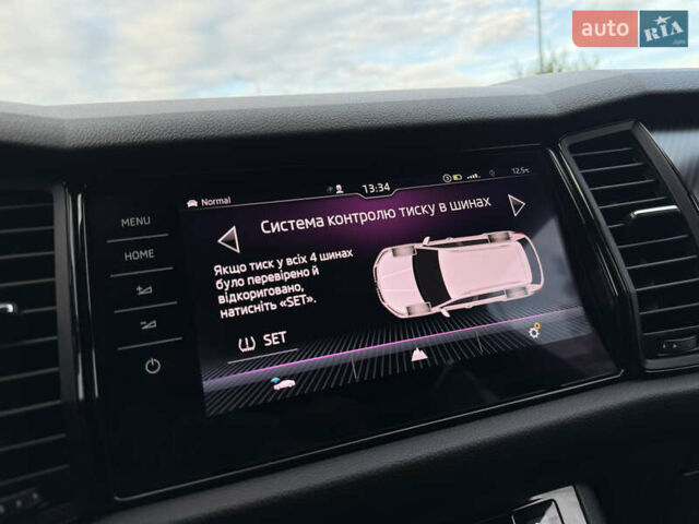 Черный Шкода Kodiaq, объемом двигателя 2 л и пробегом 160 тыс. км за 33499 $, фото 67 на Automoto.ua