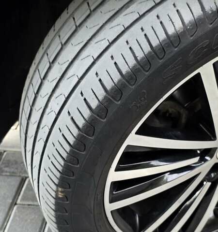 Черный Шкода Kodiaq, объемом двигателя 1.97 л и пробегом 92 тыс. км за 33600 $, фото 25 на Automoto.ua
