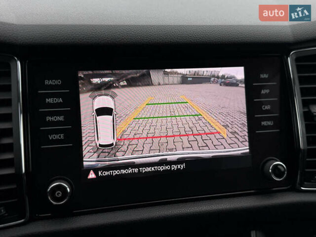 Черный Шкода Kodiaq, объемом двигателя 2 л и пробегом 237 тыс. км за 26555 $, фото 123 на Automoto.ua