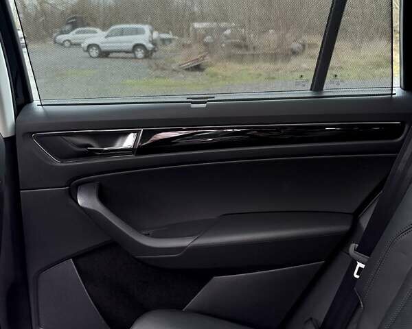 Черный Шкода Kodiaq, объемом двигателя 1.97 л и пробегом 152 тыс. км за 37499 $, фото 29 на Automoto.ua
