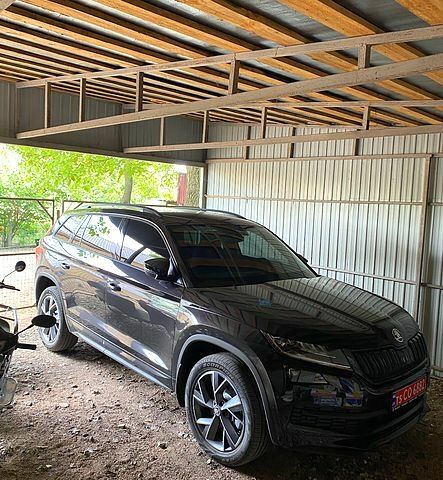 Черный Шкода Kodiaq, объемом двигателя 20 л и пробегом 0 тыс. км за 39500 $, фото 3 на Automoto.ua