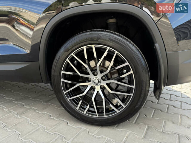 Черный Шкода Kodiaq, объемом двигателя 2 л и пробегом 60 тыс. км за 35800 $, фото 17 на Automoto.ua