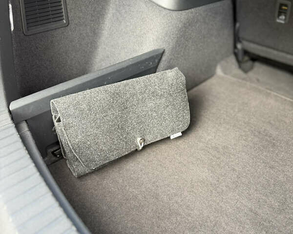 Черный Шкода Kodiaq, объемом двигателя 2 л и пробегом 175 тыс. км за 35499 $, фото 63 на Automoto.ua