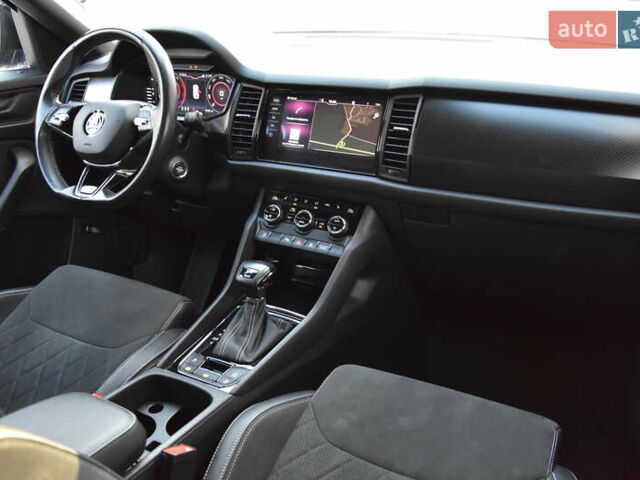 Чорний Шкода Kodiaq, об'ємом двигуна 2 л та пробігом 160 тис. км за 31999 $, фото 27 на Automoto.ua