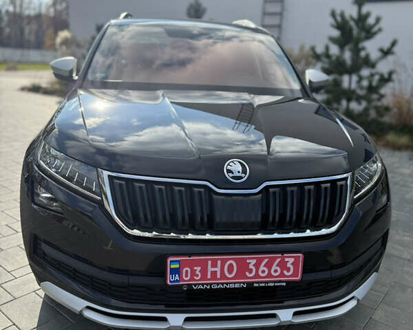 Черный Шкода Kodiaq, объемом двигателя 2 л и пробегом 175 тыс. км за 35499 $, фото 24 на Automoto.ua