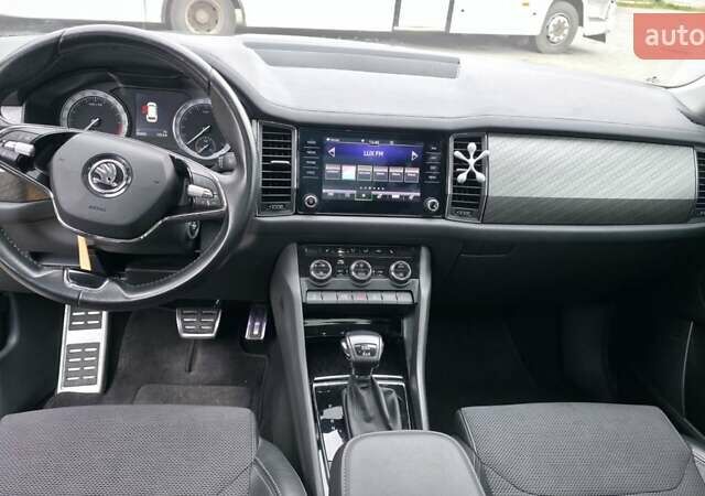 Черный Шкода Kodiaq, объемом двигателя 1.97 л и пробегом 93 тыс. км за 33500 $, фото 11 на Automoto.ua