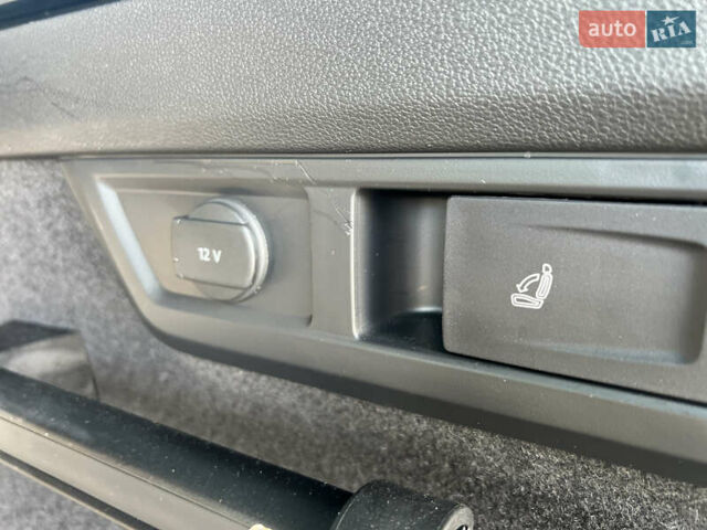 Черный Шкода Kodiaq, объемом двигателя 2 л и пробегом 190 тыс. км за 33999 $, фото 44 на Automoto.ua